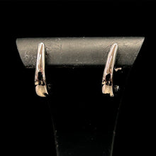 Load image into Gallery viewer, Small J - RagnarJewellers
